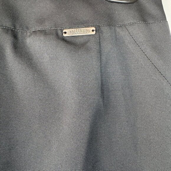 Authentic Vintage Galliano Black Pencil Skirt – IT 42 (US 6/8) – Made in Italy - Picture 4 of 16